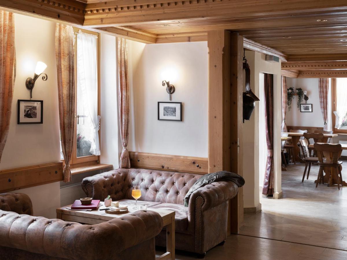 Hotel De Commune Gstaad Exterior foto